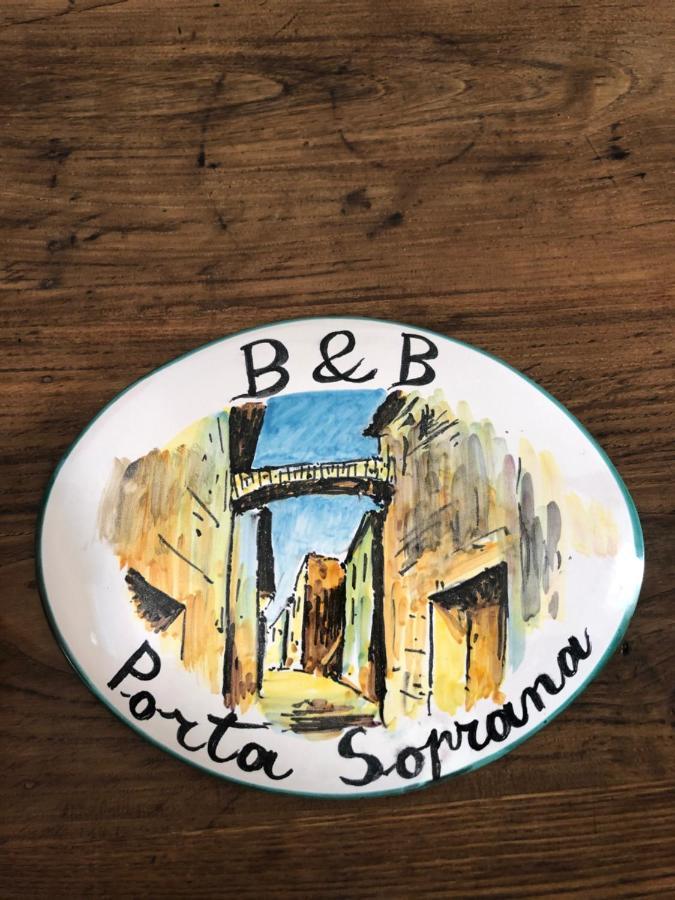 Porta Soprana Bed & Breakfast *